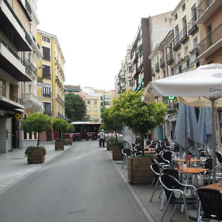 Апартаменты Apartamento Avenida Куэнка Экстерьер фото